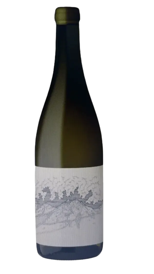 bottle of Tiernes Chenin Blanc on a white background